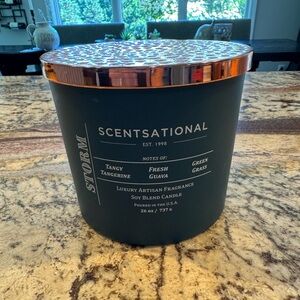 Green Candle Holder with Distinctive Accents